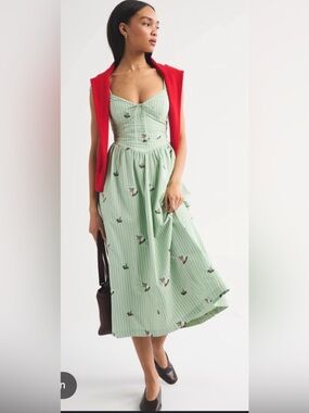 AMRO Smocked Floral Midi Dress - Sage Green